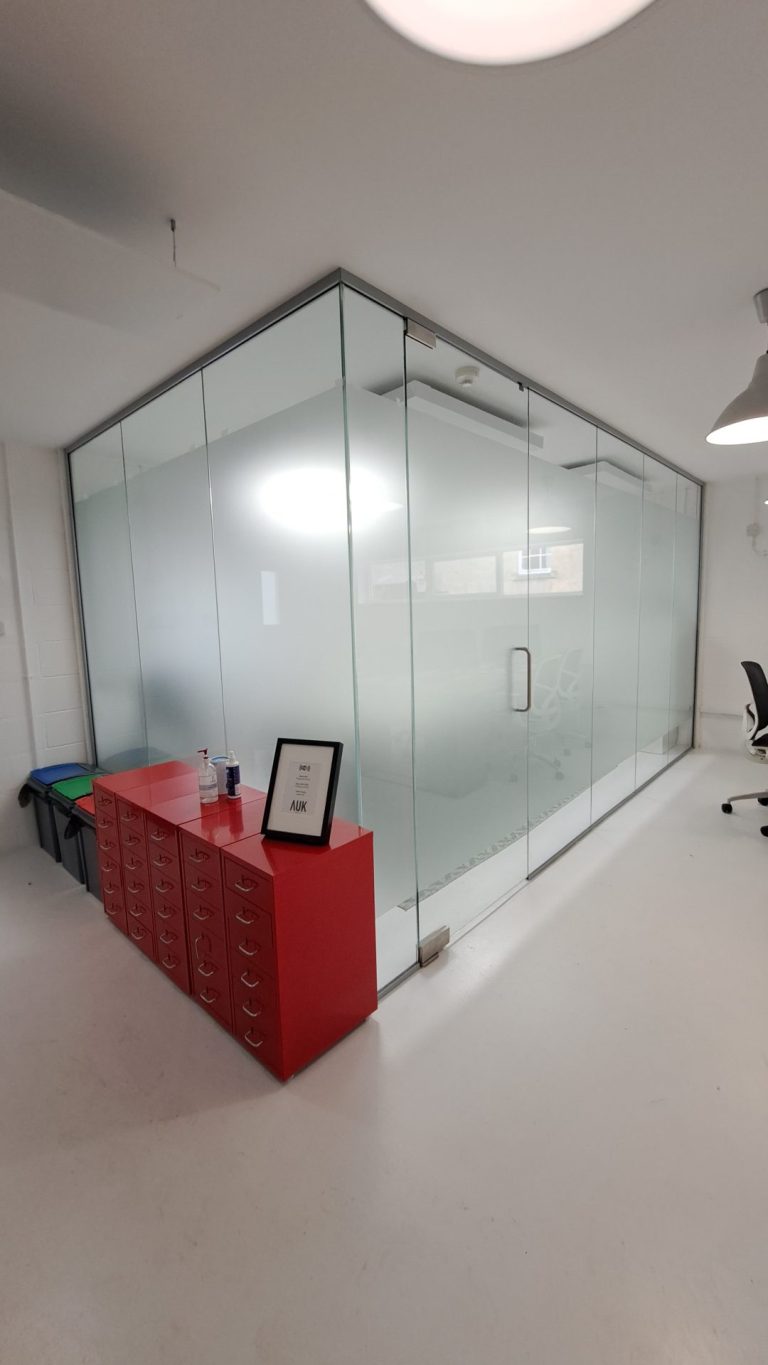 Keeping it under wraps with Minuteman Press Bath and Drytac SpotOn Clear